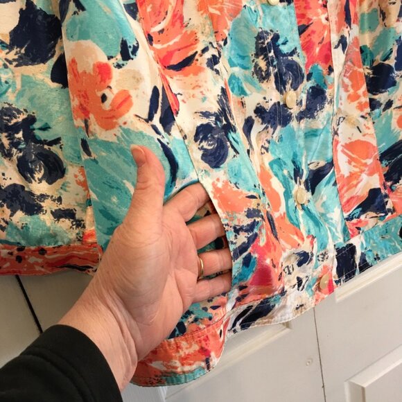 Alia Petite Lightweight Shirt Jacket - Picture 3 of 8